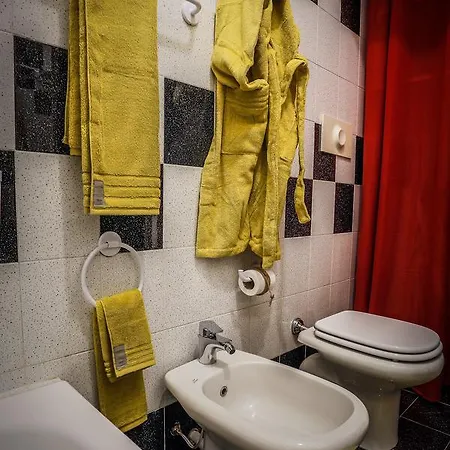 Casa Rebecca In Moscova Dom wakacyjny *